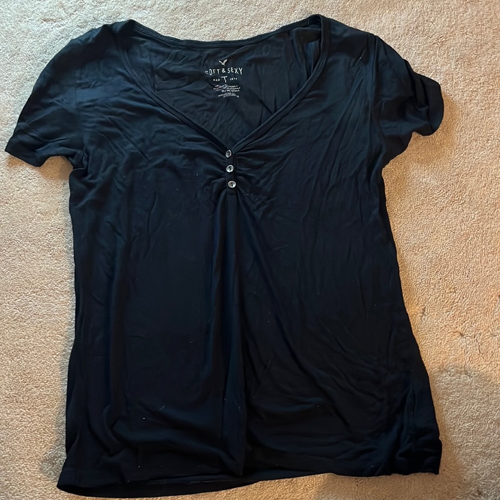 American Eagle Black Shirt (Slightly Cropped)